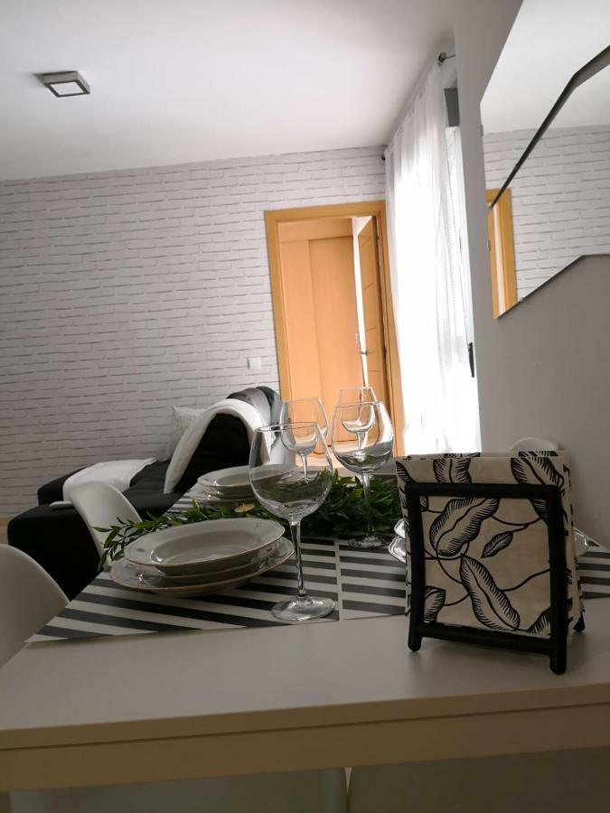 מאלגה Apartamento La Victoria מראה חיצוני תמונה