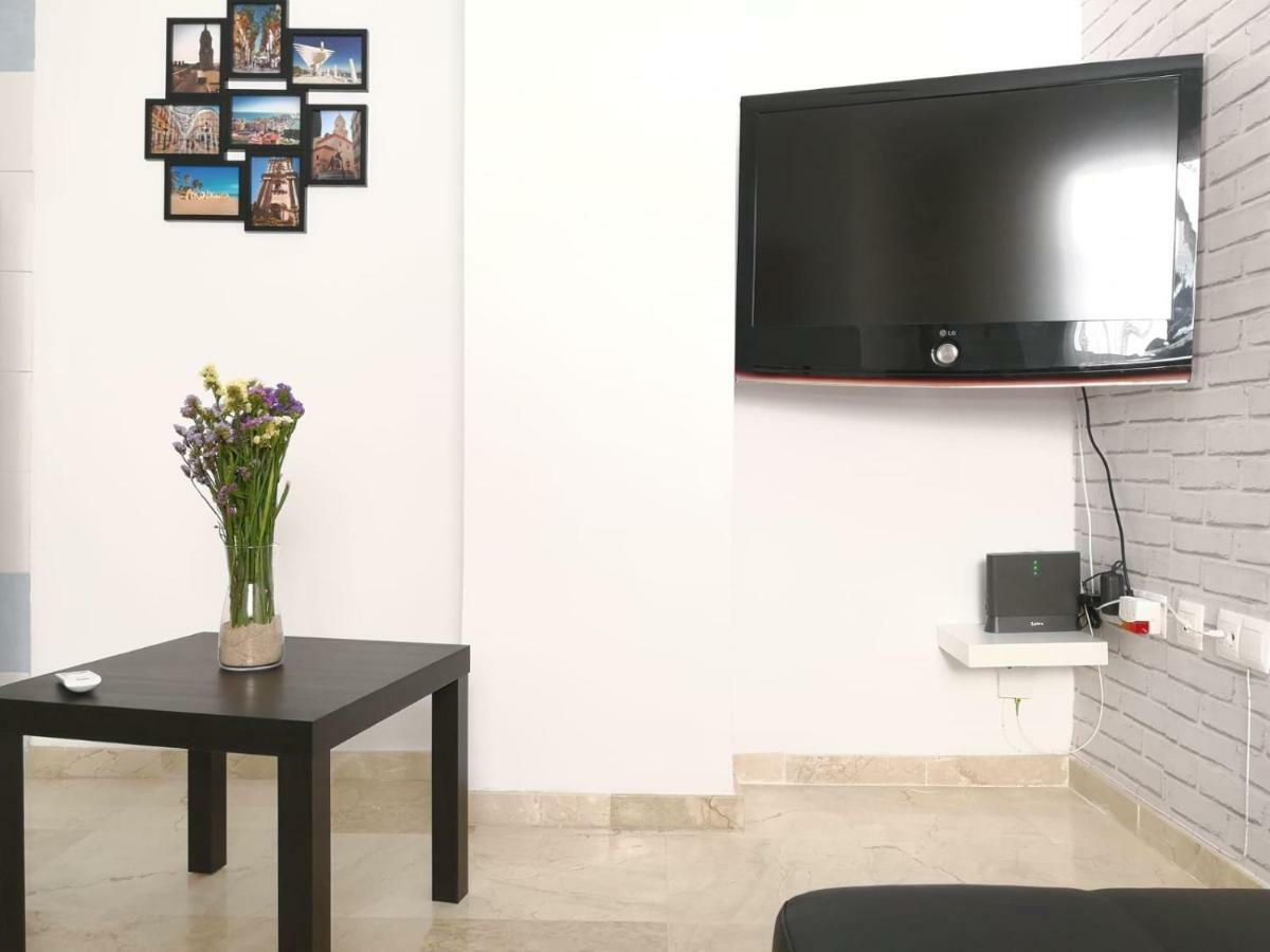 מאלגה Apartamento La Victoria מראה חיצוני תמונה