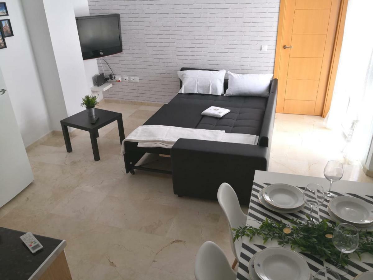 מאלגה Apartamento La Victoria מראה חיצוני תמונה